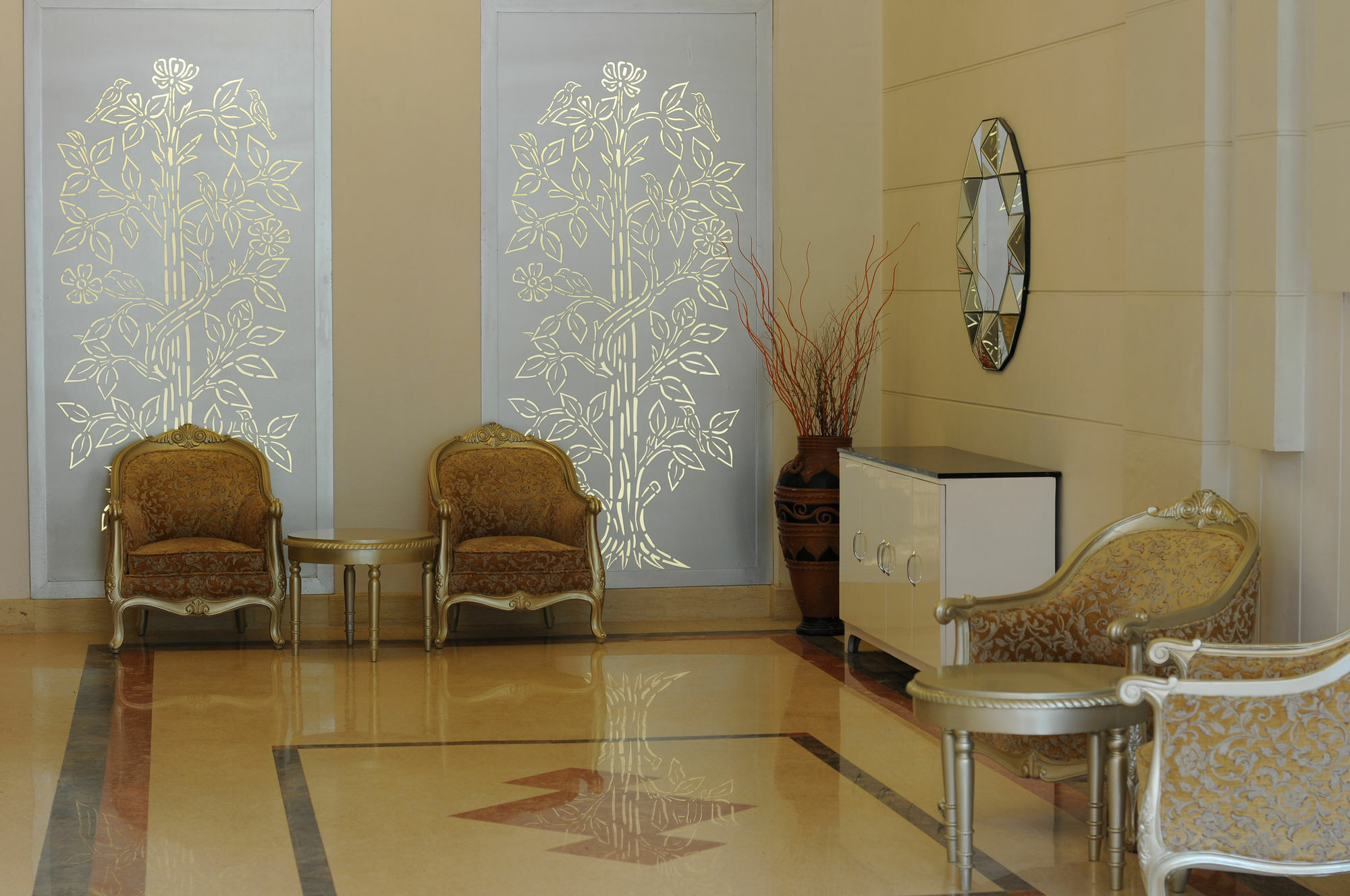 Hotel Hindusthan International, Bhubaneswar Buitenkant foto