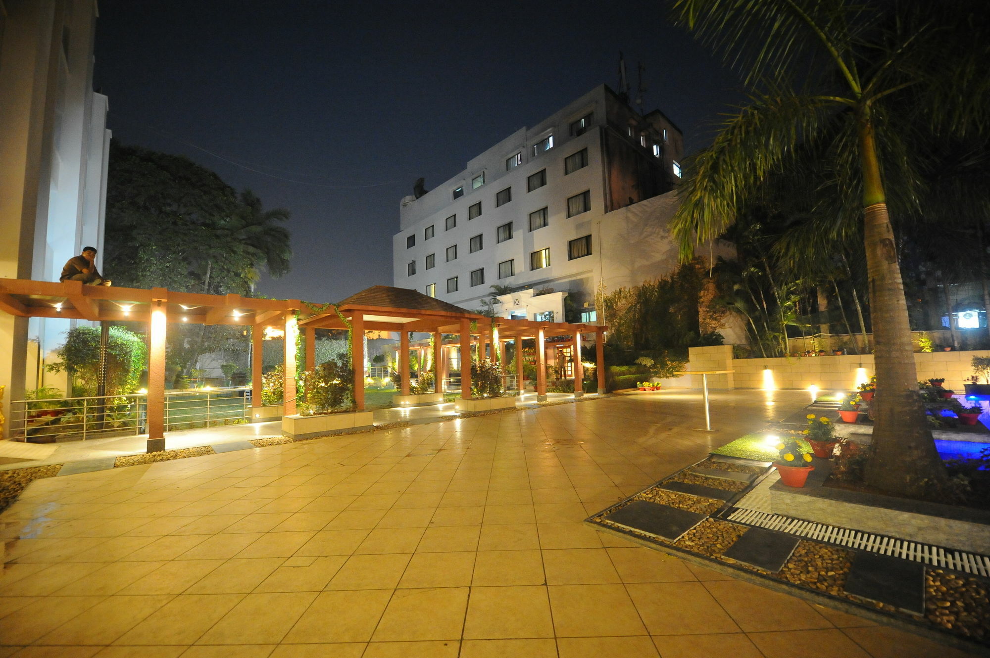 Hotel Hindusthan International, Bhubaneswar Buitenkant foto